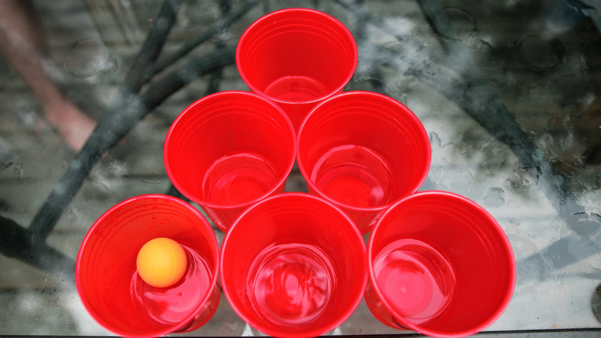 Beer pong.png